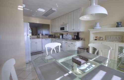Ocean View Condo | Beautiful 2BR Bay View Retreat with Pool & Free Activities