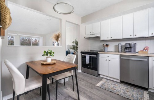Heath Apartment | Cozy Alder and Oak: 2 BR Apartment with Patio Retreat
