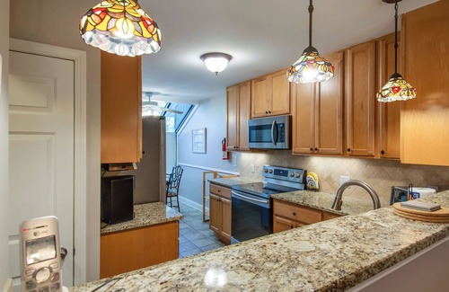 Shipyard Plantation Villa | Beachwalk Retreat: Pet-Friendly with Ocean Views & Grill