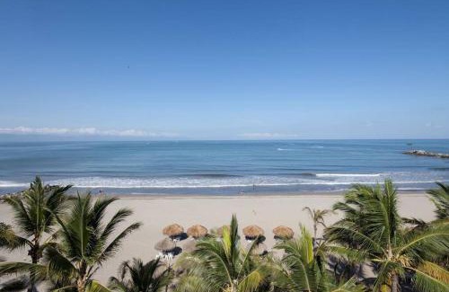 Ixtapa Apartment | 2 BR Condo with pool only 15 min to Marina & Beach