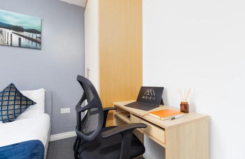 Coventry Apartment | Pet-Friendly 2-BR Executive Apartment for Memorable Stays