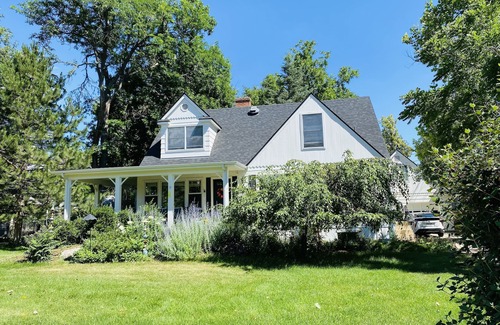 Old North Boulder Cottage | 2-BR House in Prime Location with Pool & Hot Tub
