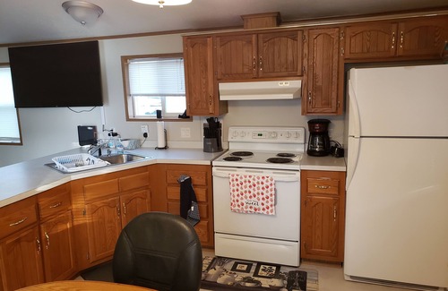 Prairie Du Chien House | Experience Lakefront Bliss at Gremore Lake Retreat