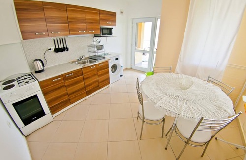 Primorski Villa | Relaxing 2 BR Villa Sequoia with Ocean View & Private Pool