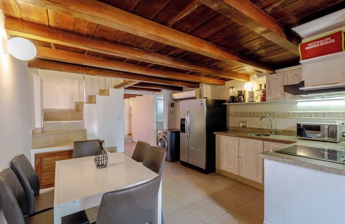 Cartagena Walled City Apartment | 2 BR Walled City Loft Jacuzzi - Downtown
