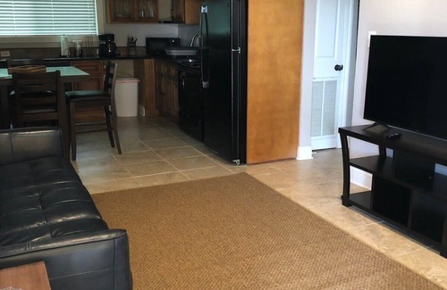 Highlands - Perkins Apartment | Convenient Monthly Discounts Near LSU Tiger Stadium