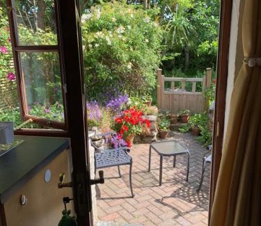 Paul House | Discover 2 Bryher Barn: A 4-Star Guest Favorite