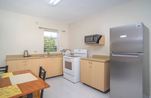 Gordon Town Apartment | Discover 2 Castries Drive at UWI Mona Campus, Kingston