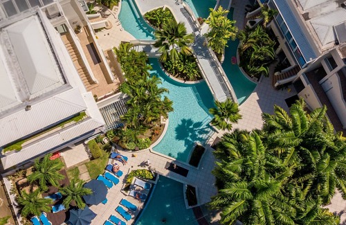 Hastings Hotel | Elegant Units Near Bridgetown with Pool & Free Parking