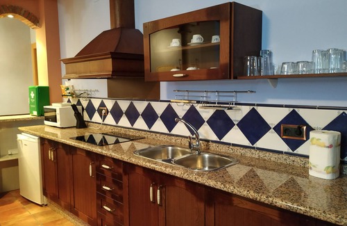 Ubeda House | Pet-Friendly Retreat in Historic Ubeda - Guest Rated 10/10
