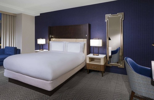 Waller Creek District House | Two Connecting Suites with Pool & Spa at a 4-Star Hotel