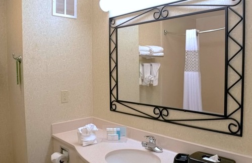 Pelham Hotel | Connecting Suites with Pool Access for Family Getaways