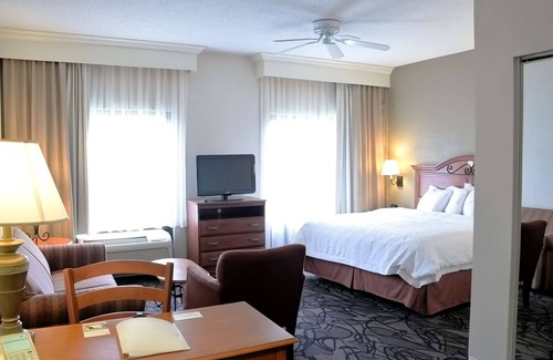 Pelham Hotel | Connecting Suites with Pool Access for Family Getaways