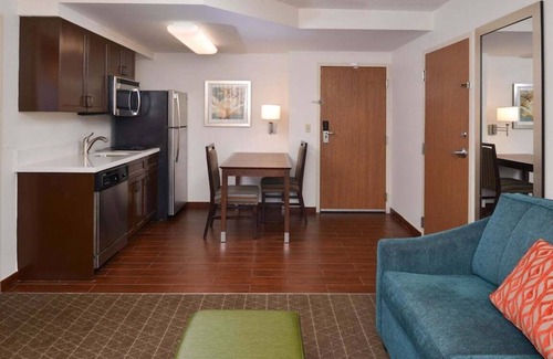 Pueblo Apartment | Ideal Connecting Suites with Pool and Kitchen Access