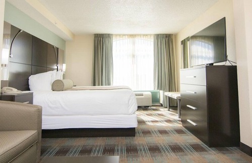 Airport North Hotel | Spacious 2 Connecting Suites with Pool & Family Amenities