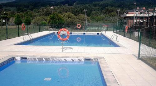 Castro Urdiales Apartment | Family-Friendly Castro Costa Norte with Pool & Garden Access