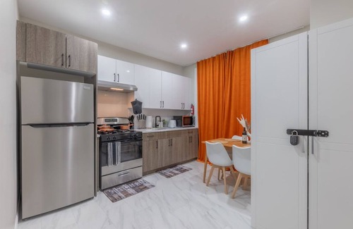 Ampere Apartment | Convenient Stay Near Airport with Free Street Parking