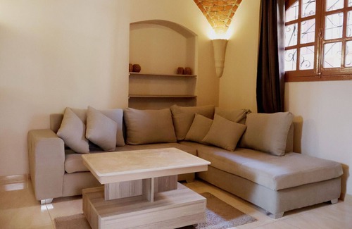 Luxor Apartment | Desert View Villa on the West Bank of Luxor with Breakfast
