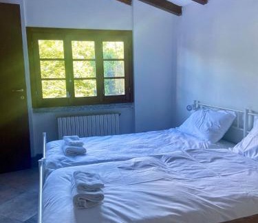 Valbrona House | 2 double rooms apartment- La Casa di Alice