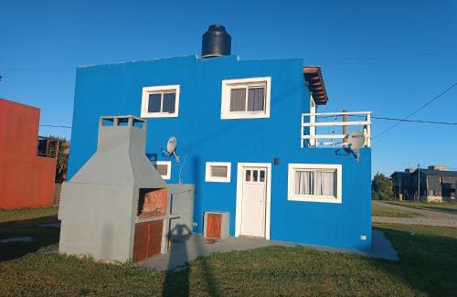Camet Norte House | Cozy Duplex Near Santa Clara Del Mar: Family & Pet Friendly