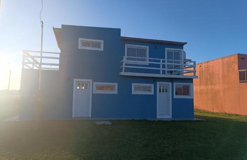 Camet Norte House | Cozy Duplex Near Santa Clara Del Mar: Family & Pet Friendly