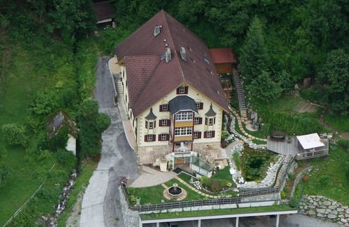 Zellbergeben Apartment | Discover Emanuela: Antique Villa with Spectacular Mountain Views
