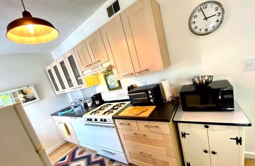 Mill River Apartment | Elegant 2 Fl Loft with Ocean View Near Yale - Anchor Lodging