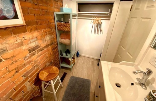 Mill River Apartment | Elegant 2 Fl Loft with Ocean View Near Yale - Anchor Lodging