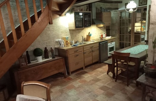 Doue-la-Fontaine House | Ideal Gîtes for Groups in Doué Town Center, Sleeps 15