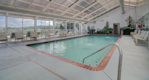 Pigeon Forge House | Tranquil Retreat at Peaceful In The Pines, Guest Rated 10/10