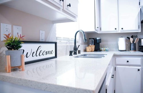 Victorville House | Desert Oasis Retreat in Las Vegas - Pet Friendly & Spa