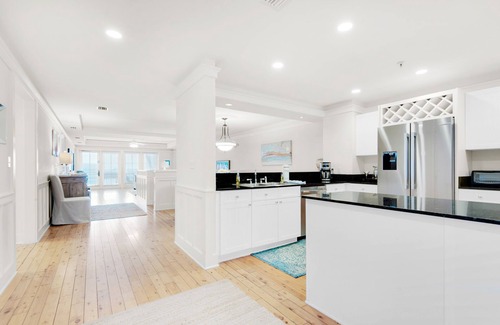 Gulf District House | Prime Watercolor Townhouse 9: Pool, Spa & Ocean Views!