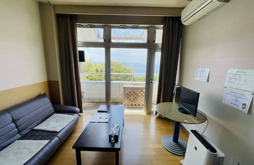 Masuda Hotel | Ocean View Queen Room with Meals in Masuda, Shimane