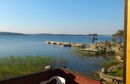 Musko House | Steps from the Waterfront with Ocean View & Spa Amenities