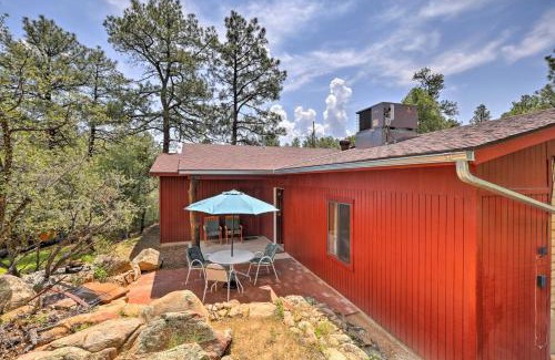 Prescott House | Serene Forest Retreat - Cozy Prescott Cottage with Patio