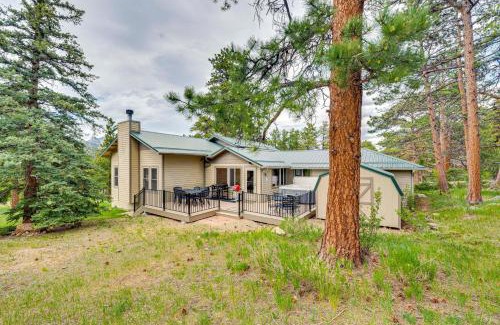 Estes Park House | Relaxing Estes Park House with Hot Tub and Mountain Views