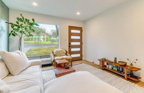Rosewood House | 2 Mi to Dtwn Austin Getaway with Natural Pool