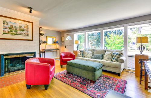 Greensboro House | Cozy Greensboro Home with Fireplace & Child-Friendly Amenities