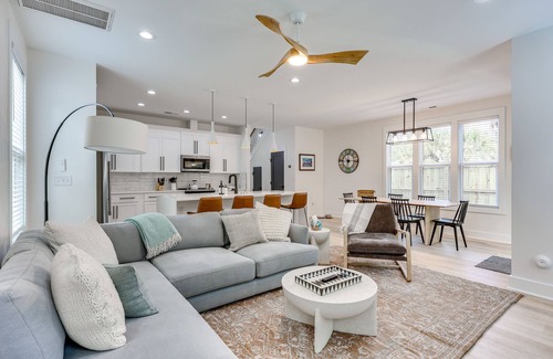 Wilmington House | Premier Wilmington Home with Oceanfront Views & Spa Access