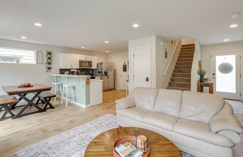 Port Angeles Apartment | 2 Mi to Olympic National Park: Hot Tub Haven!