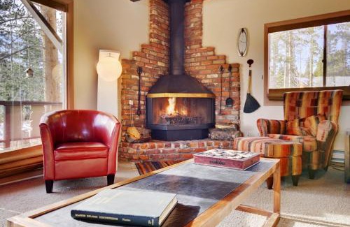 Breckenridge House | Pet-Friendly Retreat in Breckenridge with Mountain Views
