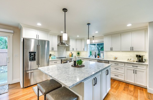 Puyallup House | 2 Mi to State Fair: Puyallup Home w/Private Yard!