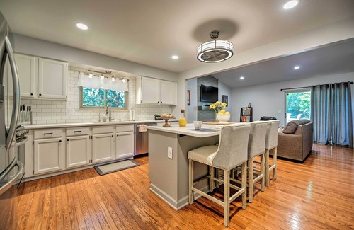Ann Arbor House | Top-Rated Ann Arbor Home Near U of M with Spa & Breakfast