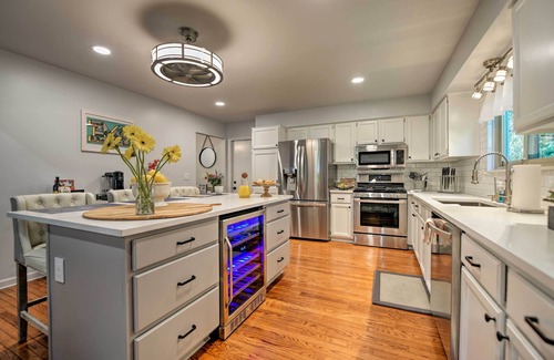 Ann Arbor House | Top-Rated Ann Arbor Home Near U of M with Spa & Breakfast