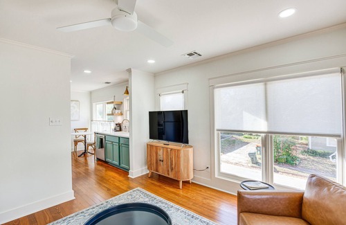 Tyler Apartment | Vibrant Tyler Apartment: Near Rose Garden & Family Amenities