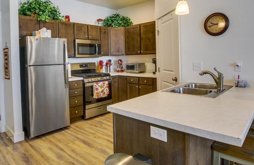 Providence House | Pet-Friendly Providence Townhome Near USU and Dining