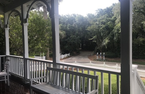 Kiawah Island House | Steps to the Beach: Oceanfront 3BD Home with Pool & Spa