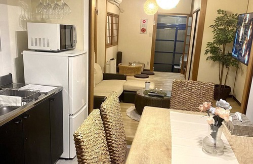 Kita House | Convenient Stay Near Tenman Izakaya with Rooftop Terrace
