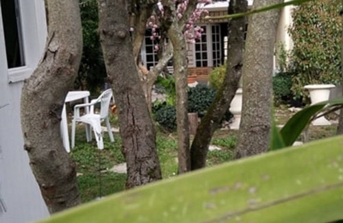 Saint-Michel - Nansouty - Saint-Genes House | Ideal Retreat: Steps from Town Center & Atlantic Beach