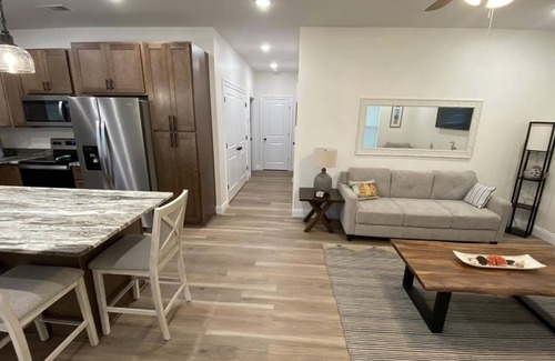 Waveland House | Beachside Family Retreat with Kitchen & Breakfast Included